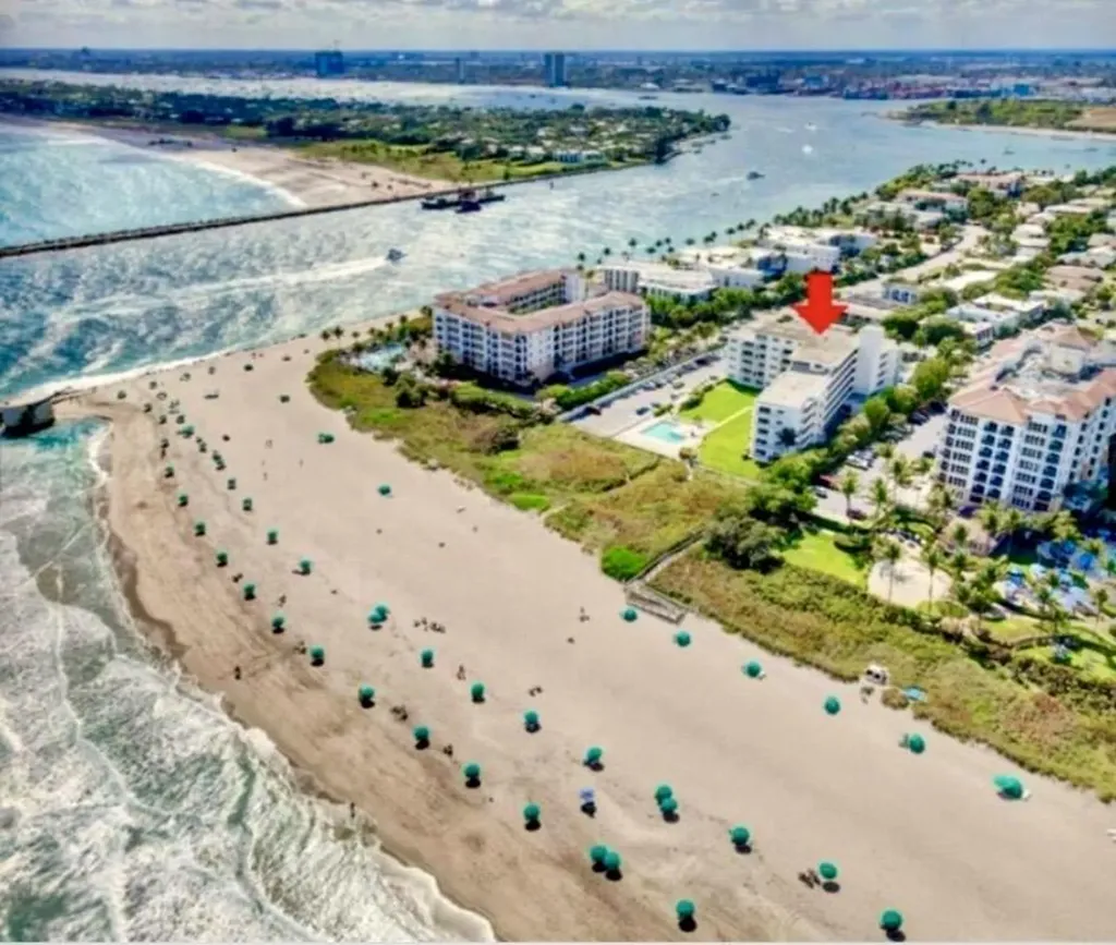 33 S Ocean Avenue Palm Beach Shores FL 33404