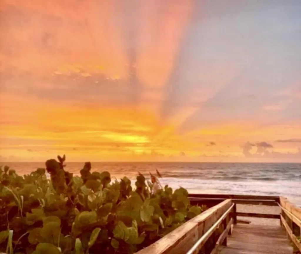 33 S Ocean Avenue Palm Beach Shores FL 33404