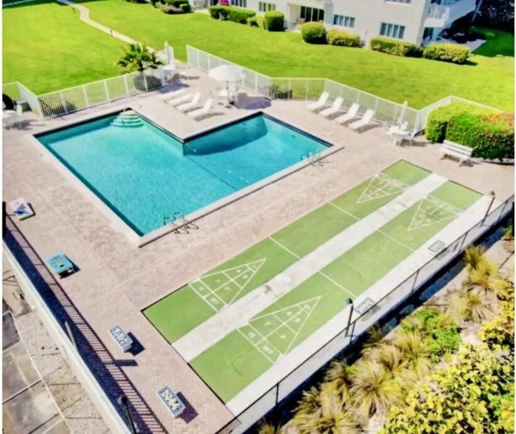 33 S Ocean Avenue Palm Beach Shores FL 33404