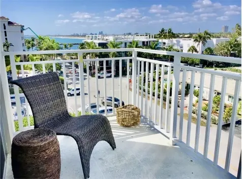 33 S Ocean Avenue Palm Beach Shores FL 33404