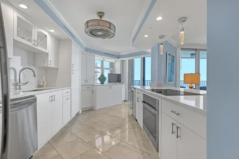 5200 N Ocean Drive N Singer Island FL 33404