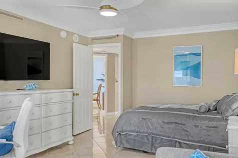 5200 N Ocean Drive N Singer Island FL 33404