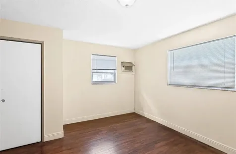 2434 Mckinley Street Hollywood FL 33020