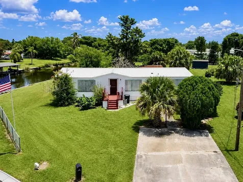 2717 SE 32nd Street Okeechobee FL 34974