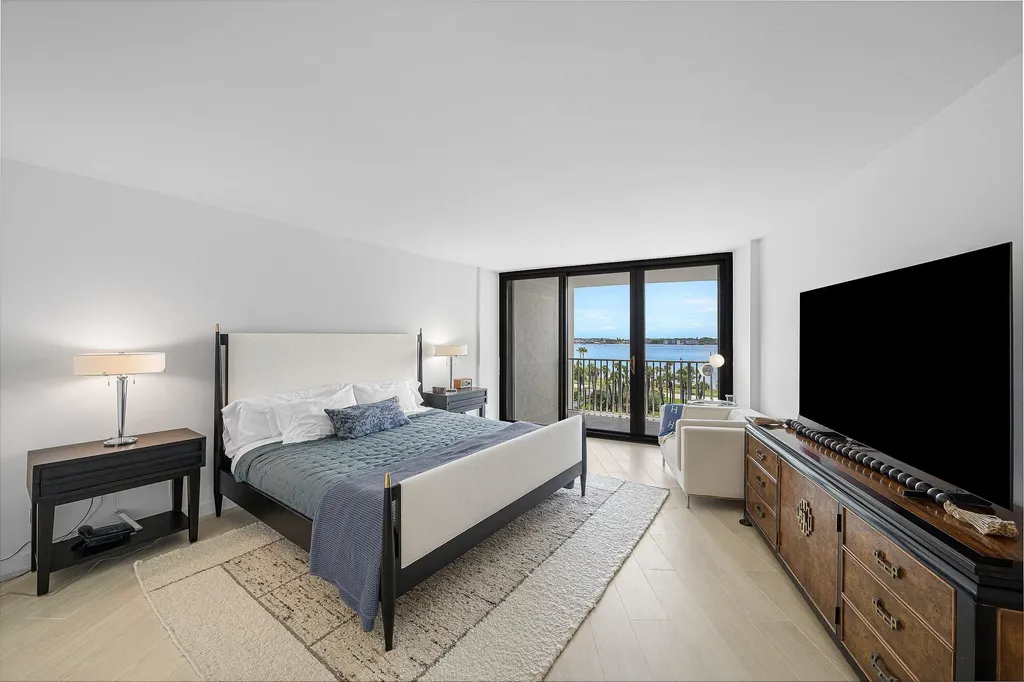 3360 S Ocean Boulevard Palm Beach FL 33480