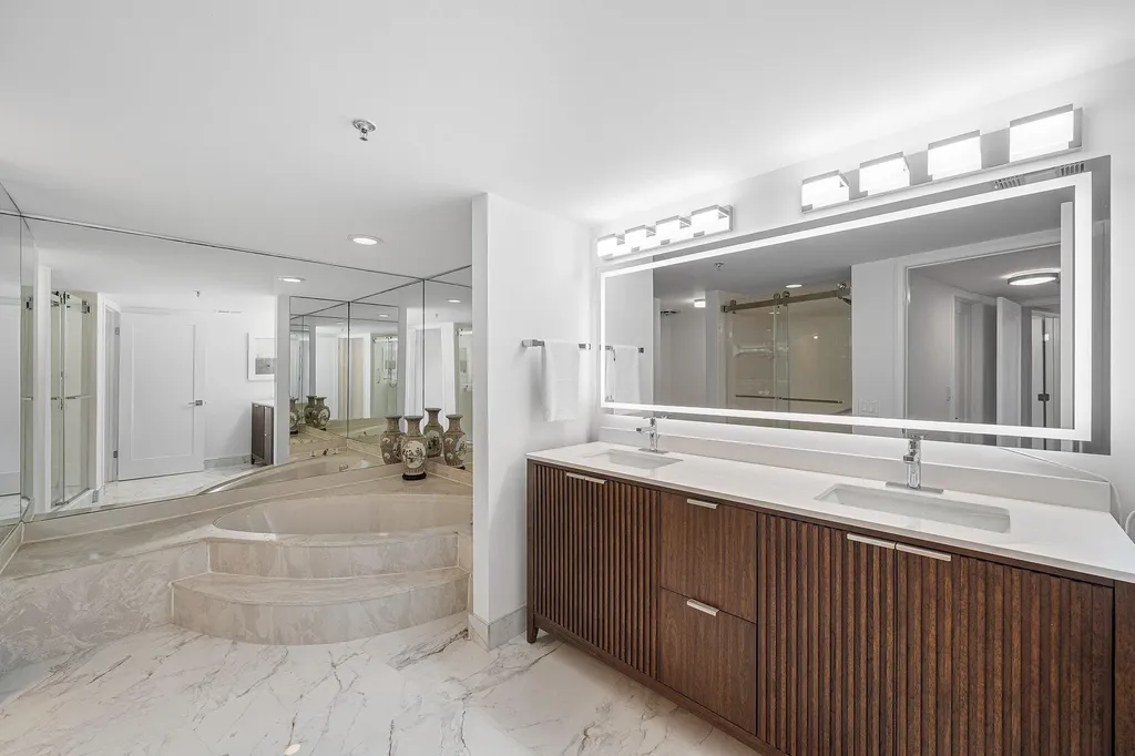 3360 S Ocean Boulevard Palm Beach FL 33480