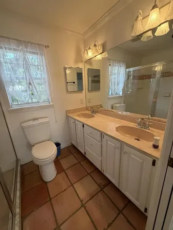 1290 5th Place Vero Beach FL 32962