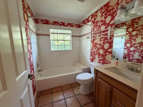 1290 5th Place Vero Beach FL 32962