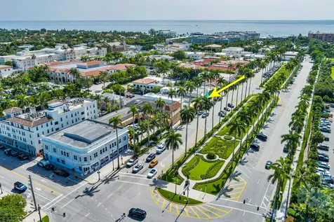 255 Royal Poinciana Way Palm Beach FL 33480