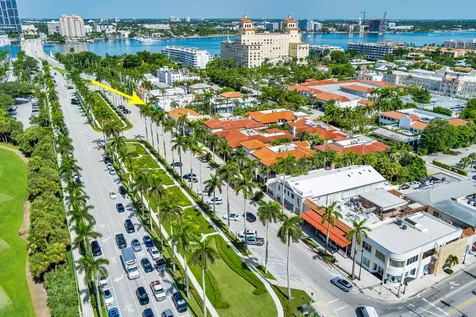 255 Royal Poinciana Way Palm Beach FL 33480