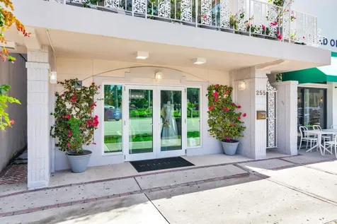 255 Royal Poinciana Way Palm Beach FL 33480