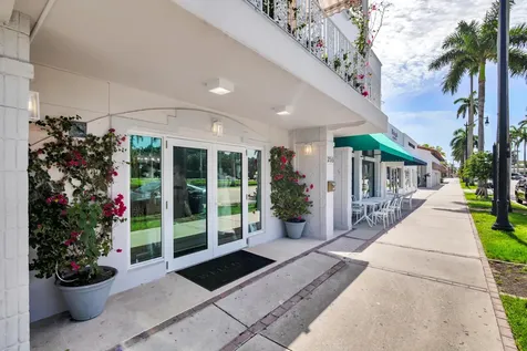 255 Royal Poinciana Way Palm Beach FL 33480