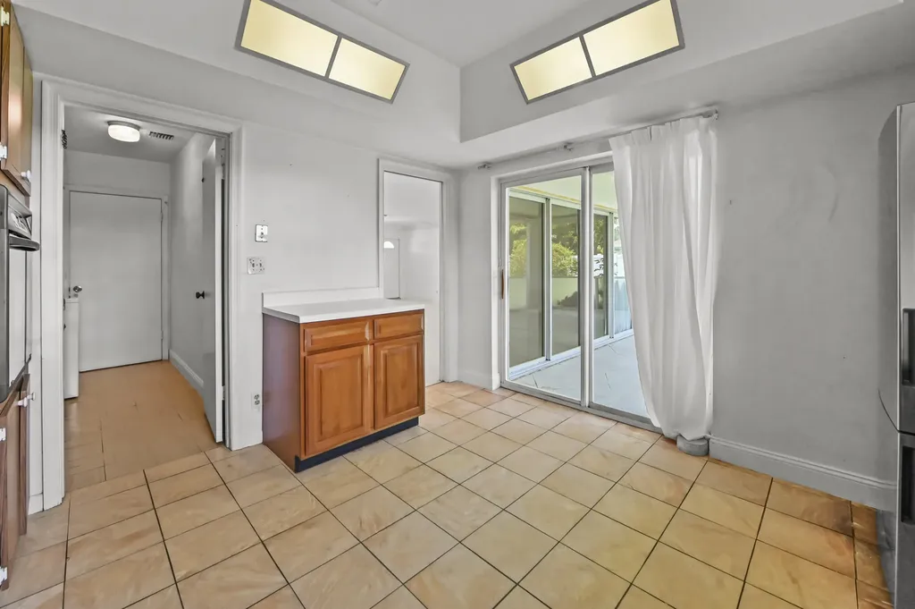 1370 NW 7th Street Boca Raton FL 33486