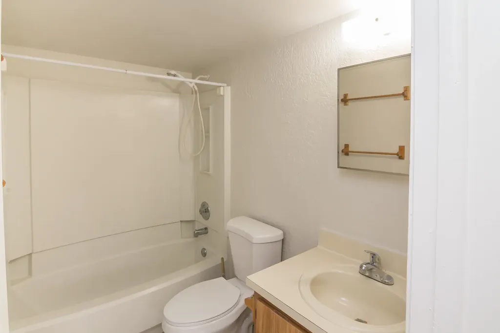 2771 Riverside Drive Coral Springs FL 33065