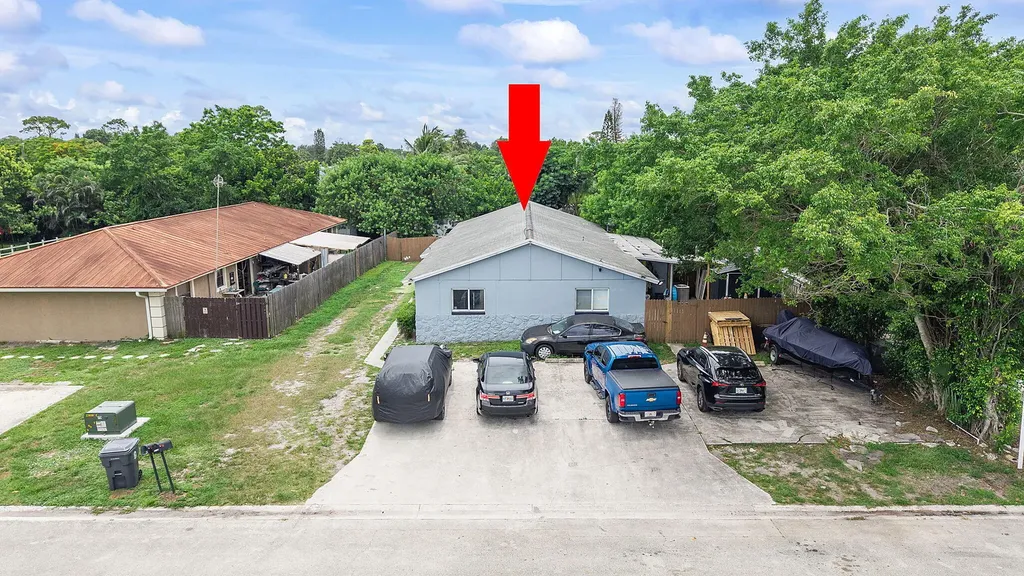 4116 Plumosa Street West Palm Beach FL 33406