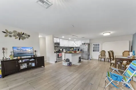 4116 Plumosa Street West Palm Beach FL 33406