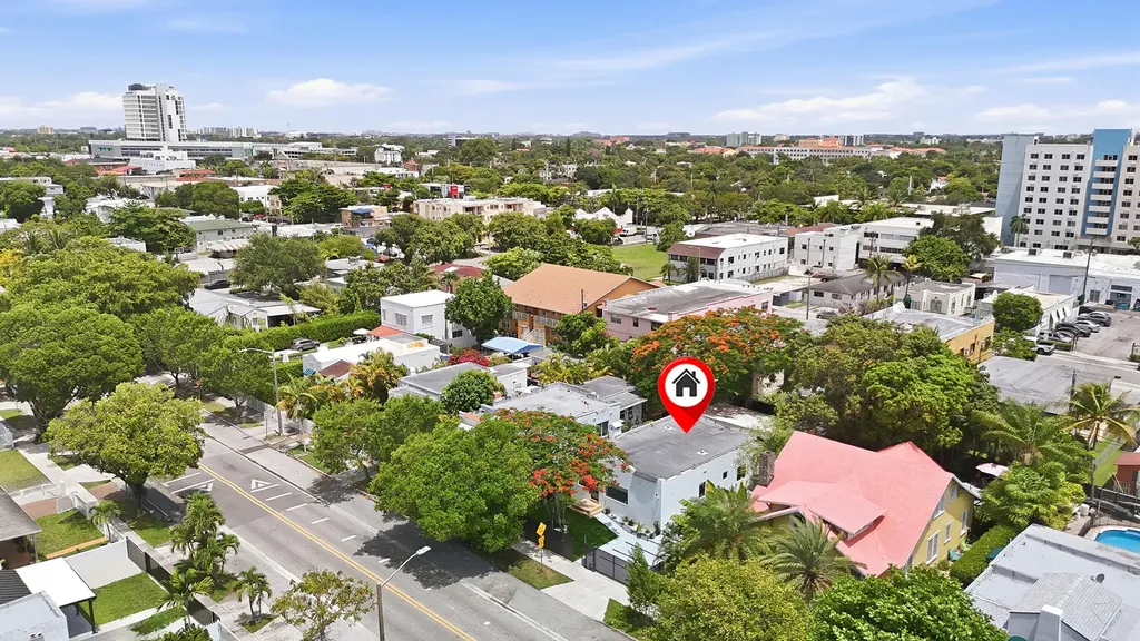 2239 SW 10th Street Miami FL 33135