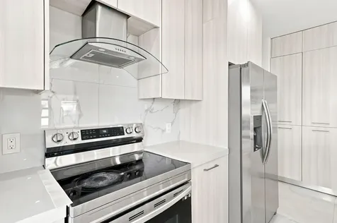2239 SW 10th Street Miami FL 33135