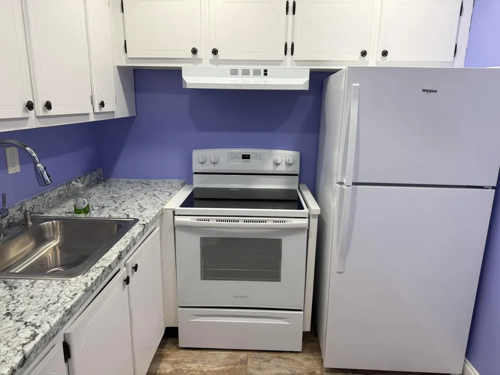 146 Norwich G West Palm Beach FL 33417