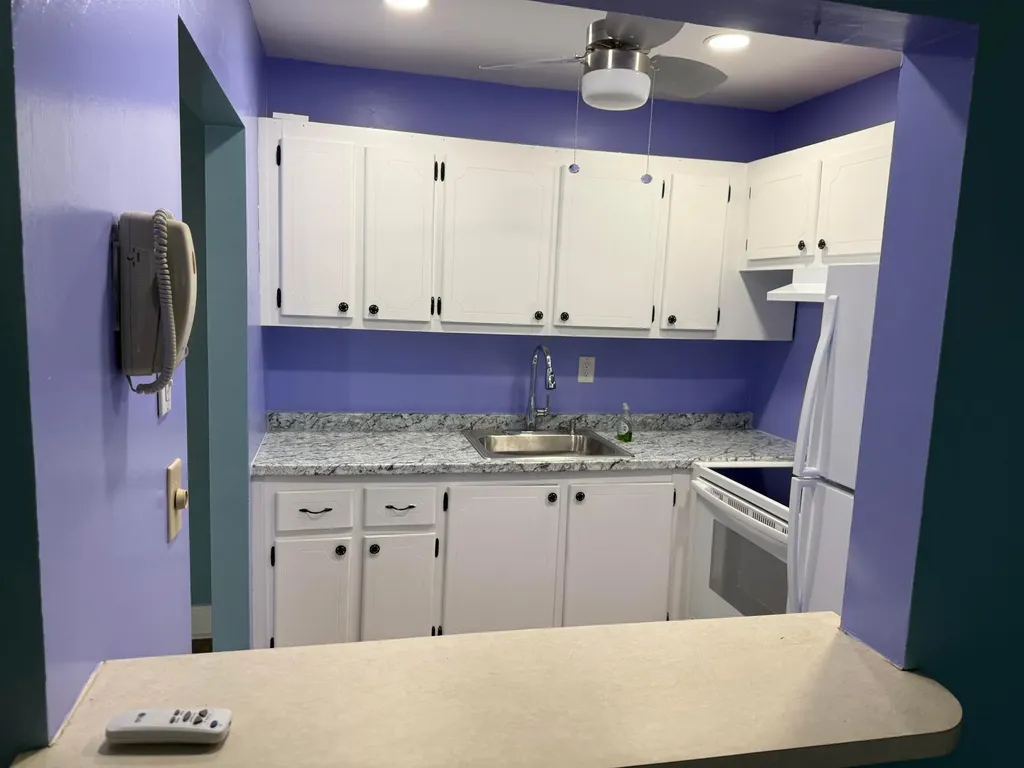 146 Norwich G West Palm Beach FL 33417