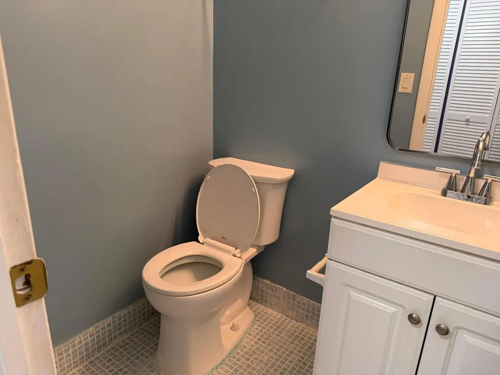 146 Norwich G West Palm Beach FL 33417