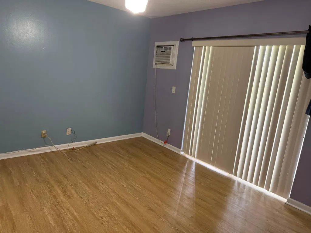 146 Norwich G West Palm Beach FL 33417