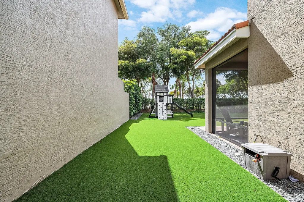 11609 Rock Lake Terrace Boynton Beach FL 33473
