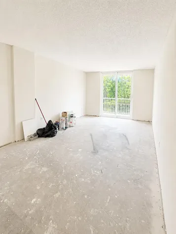 16950 W Dixie Highway North Miami Beach FL 33160