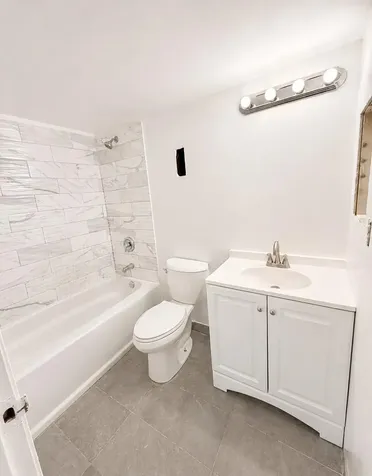 16950 W Dixie Highway North Miami Beach FL 33160