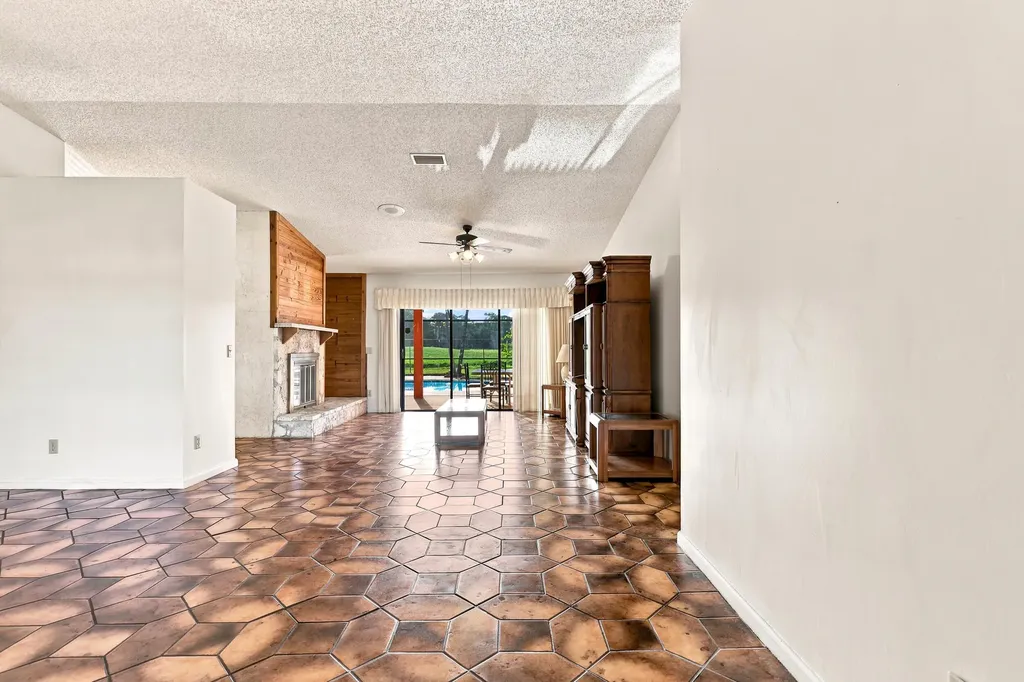 3768 Pinehurst Drive Lake Worth FL 33467