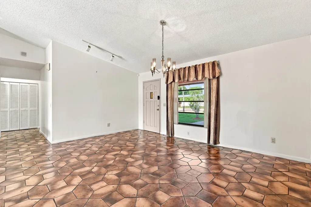 3768 Pinehurst Drive Lake Worth FL 33467