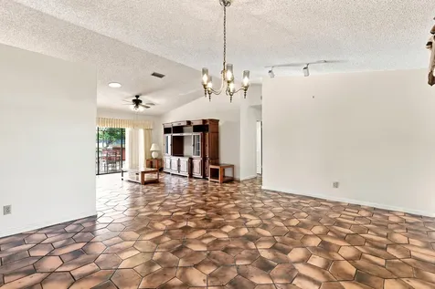 3768 Pinehurst Drive Lake Worth FL 33467