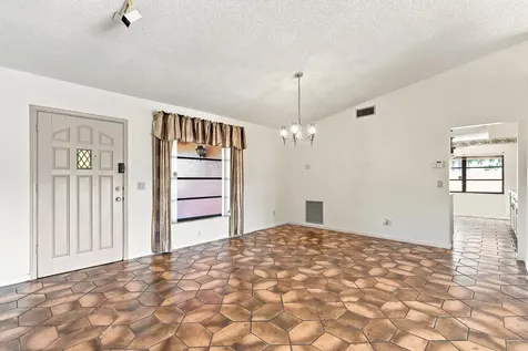 3768 Pinehurst Drive Lake Worth FL 33467