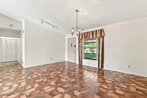 3768 Pinehurst Drive Lake Worth FL 33467