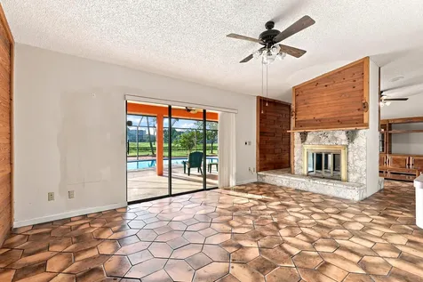3768 Pinehurst Drive Lake Worth FL 33467