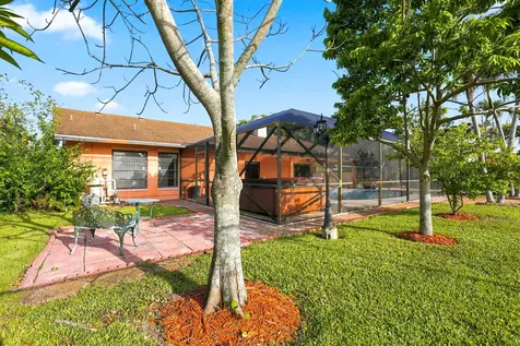 3768 Pinehurst Drive Lake Worth FL 33467