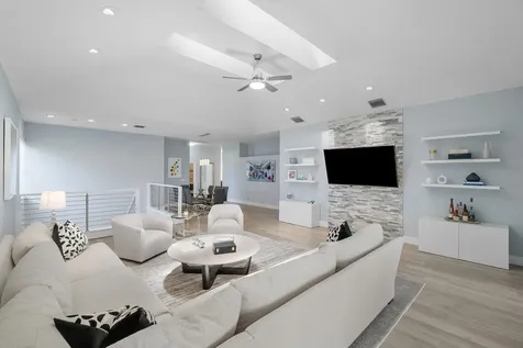 5208 Lake Catalina Drive N Boca Raton FL 33496