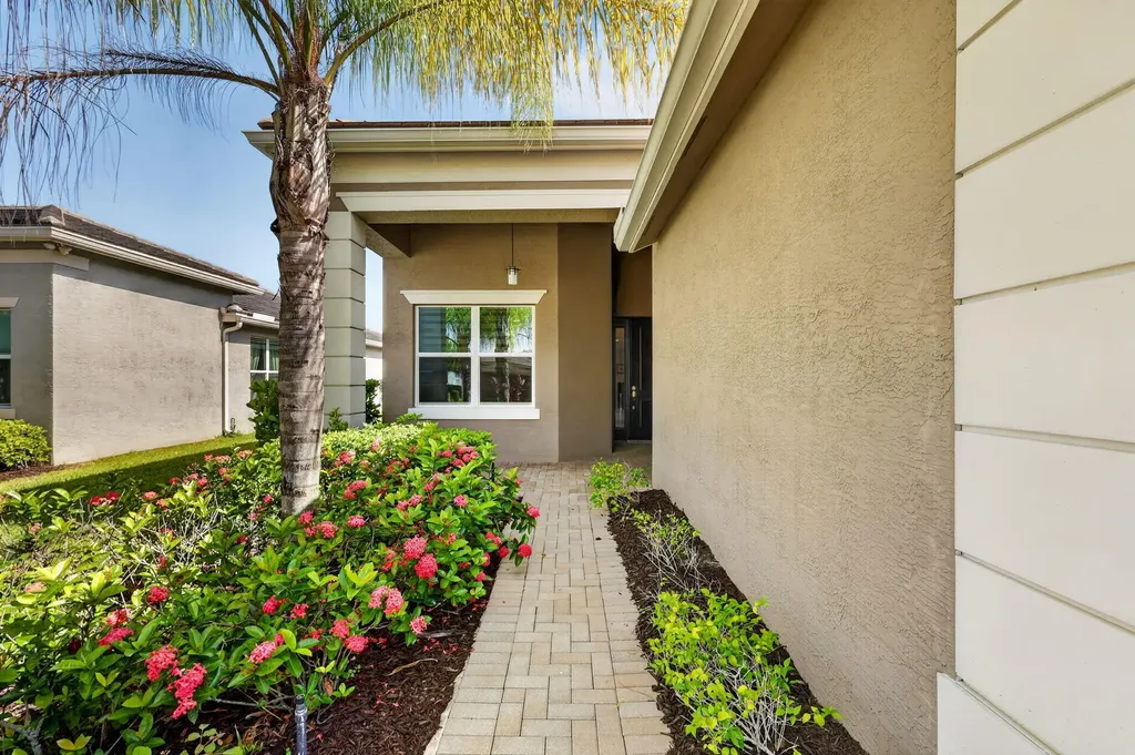 10542 SW Sunray Street Port St Lucie FL 34987