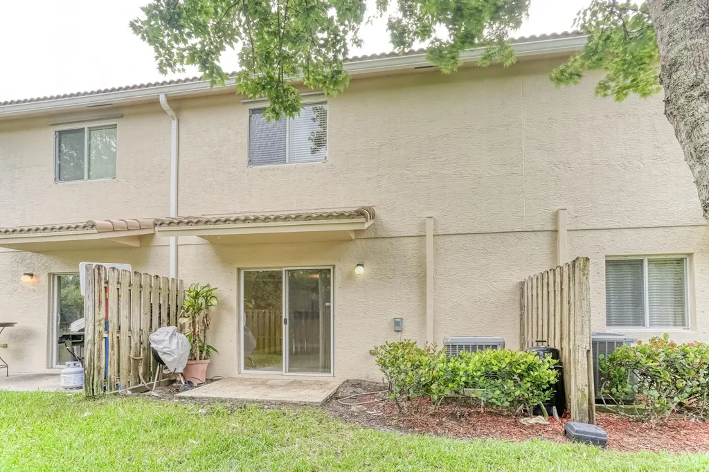 316 SE Bloxham Way Stuart FL 34997