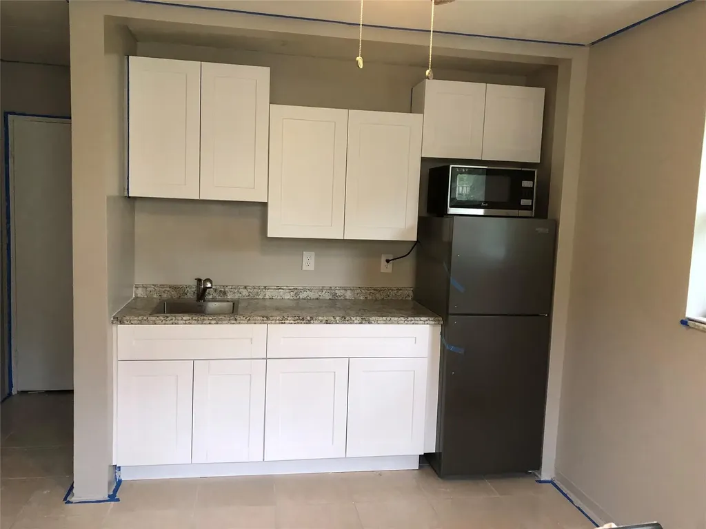 4250 NW 21st Avenue Oakland Park FL 33309