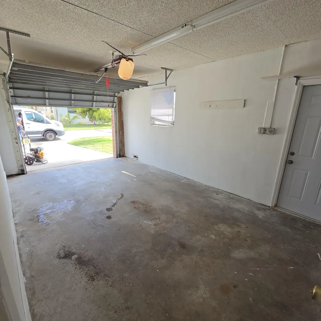 1641 NW 49th Street Deerfield Beach FL 33064