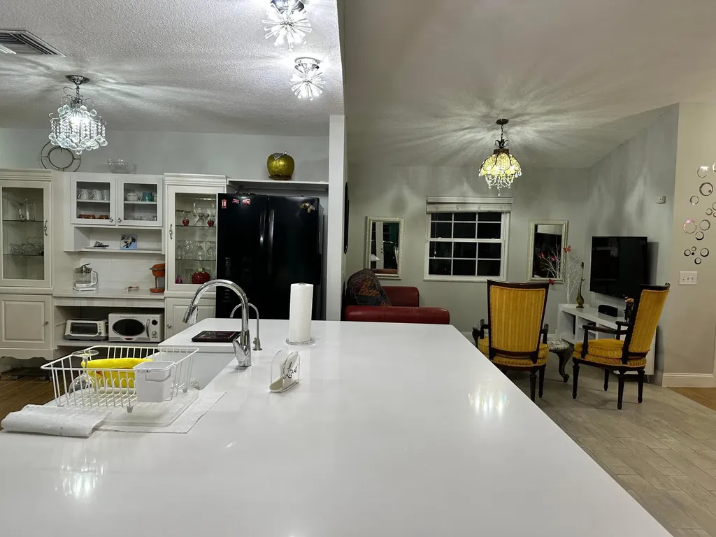 5010 Woodstone Circle N Lake Worth FL 33463