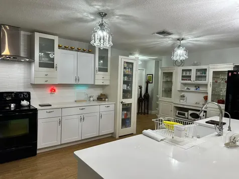 5010 Woodstone Circle N Lake Worth FL 33463