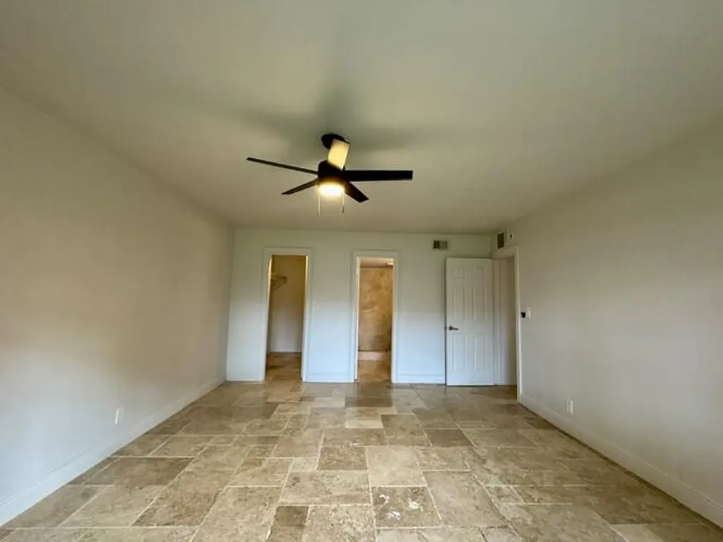 124 NE 19th Court Wilton Manors FL 33305