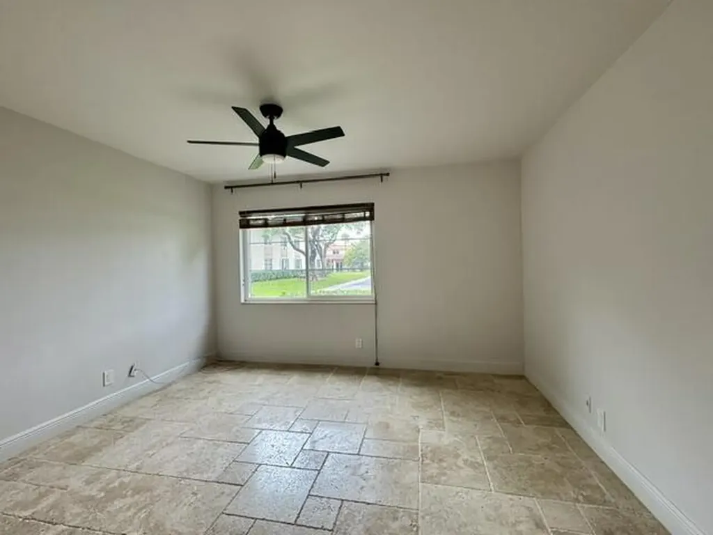 124 NE 19th Court Wilton Manors FL 33305