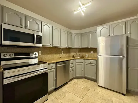 124 NE 19th Court Wilton Manors FL 33305