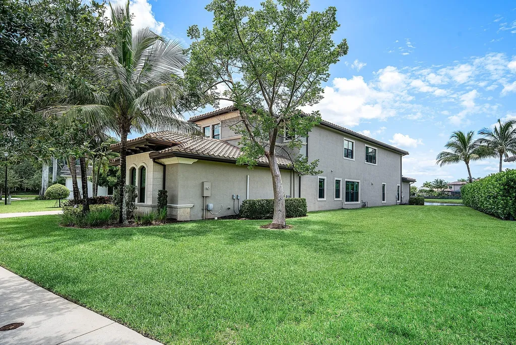 16884 Strasbourg Lane Delray Beach FL 33446