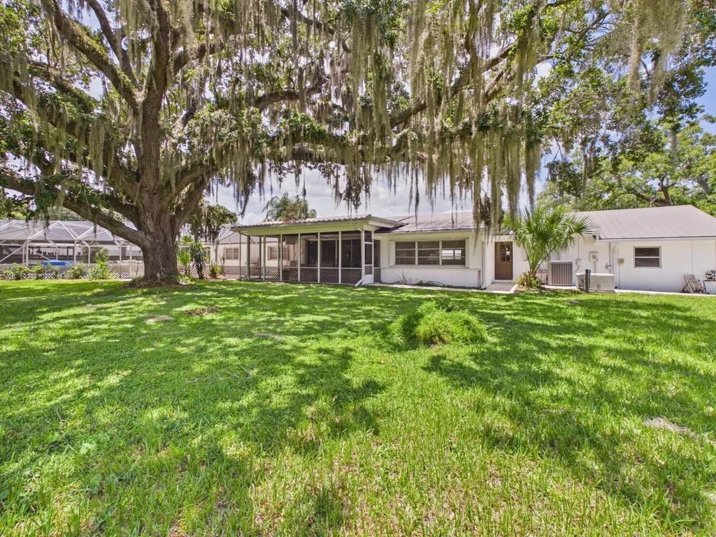 1501 SE 8th Drive Okeechobee FL 34974