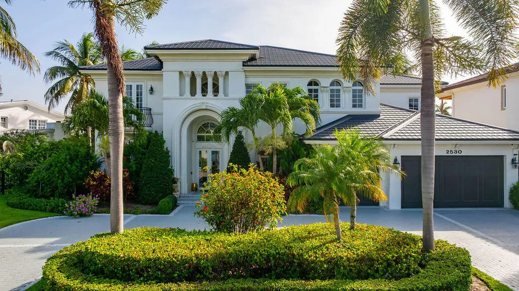Lighthouse Point FL, 2530 NE 31st Court