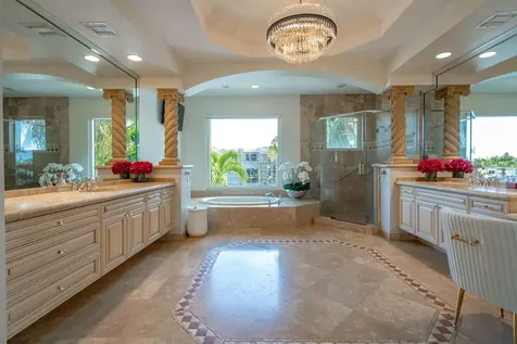 2530 NE 31st Court Lighthouse Point FL 33064